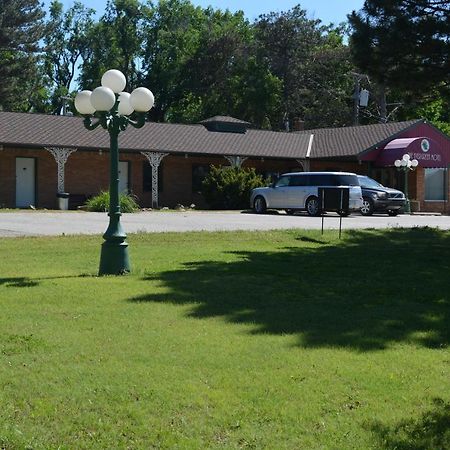 The Evergreen Motel In Kansas Pratt Exterior foto